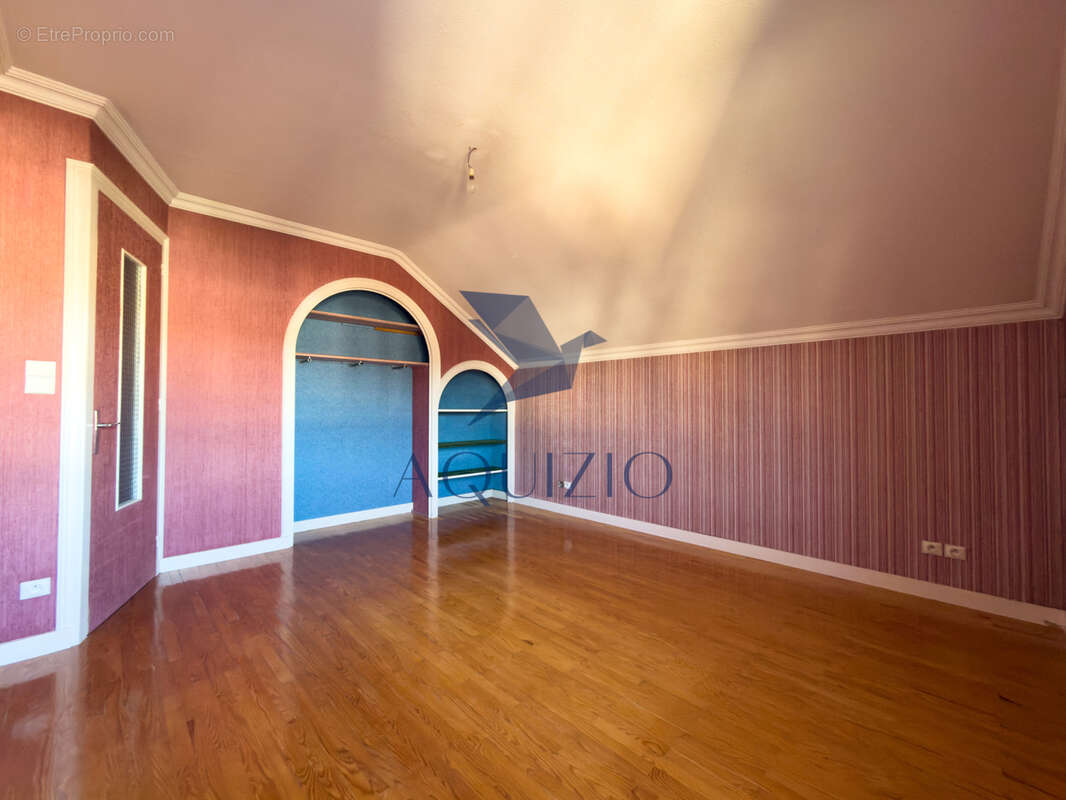 Appartement à ANNECY-LE-VIEUX