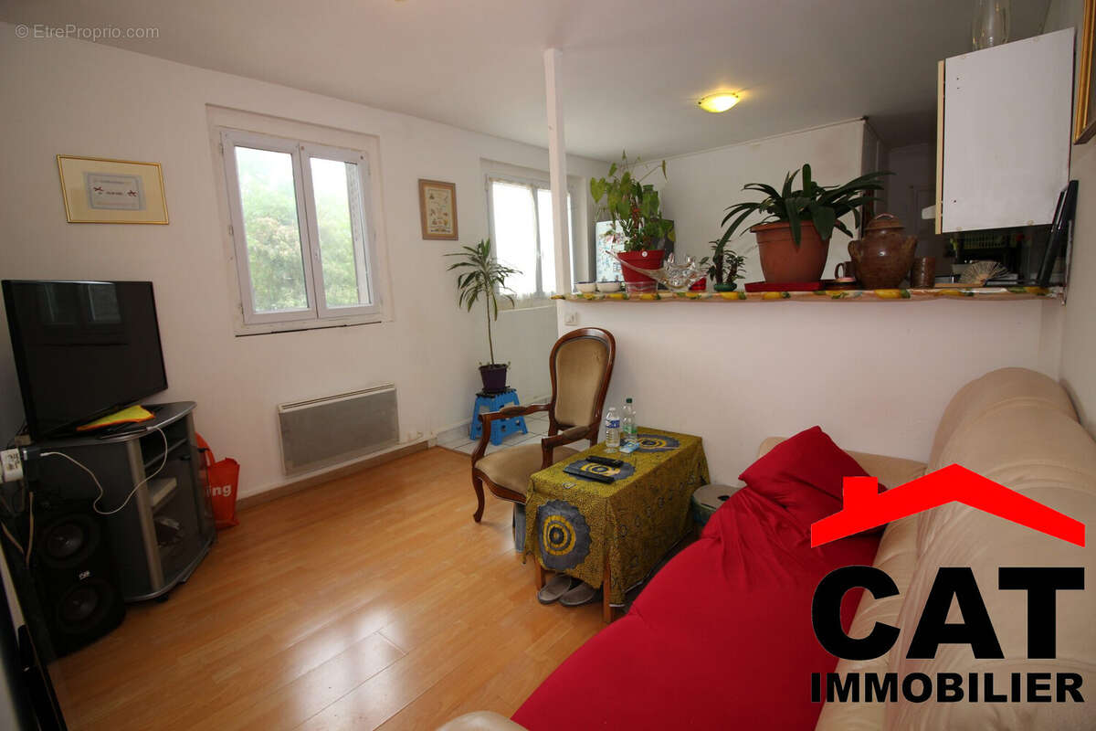 Appartement à THOMERY