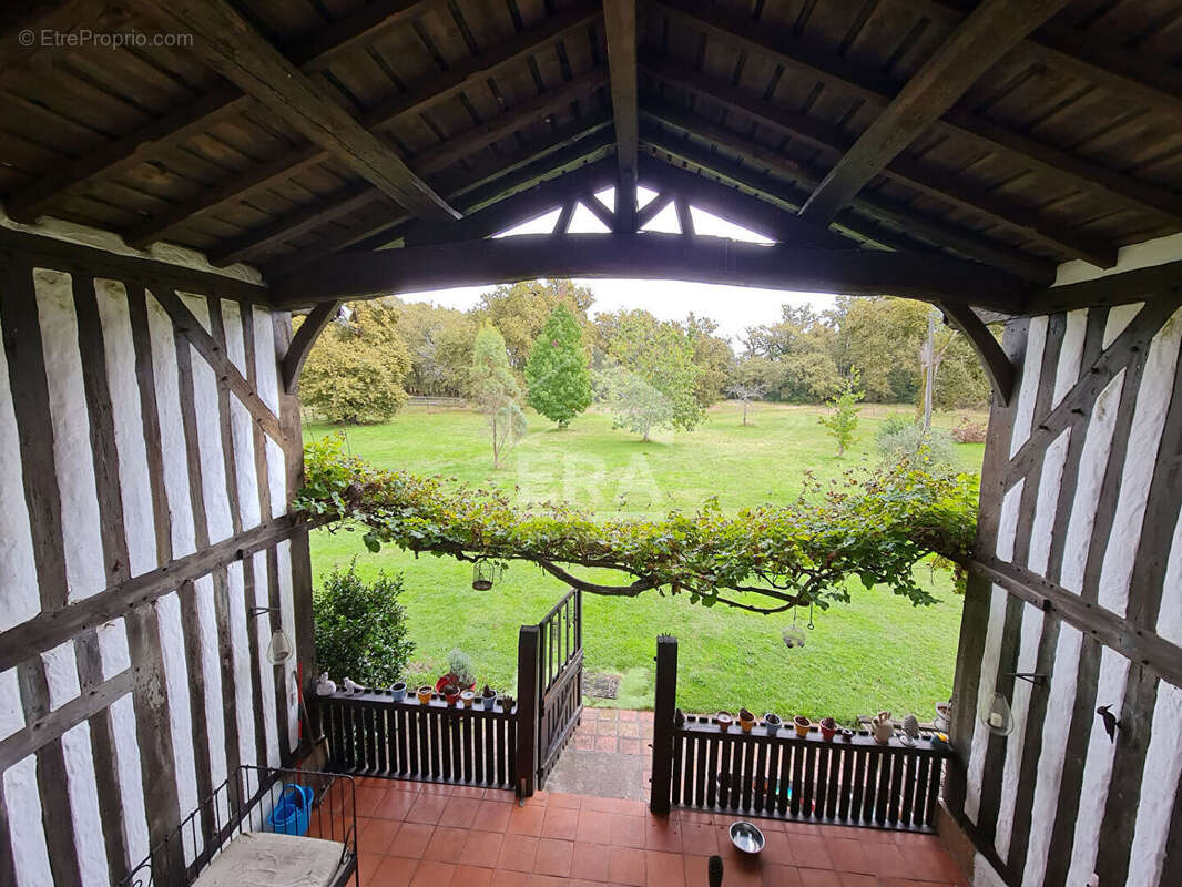 Maison à LUXEY