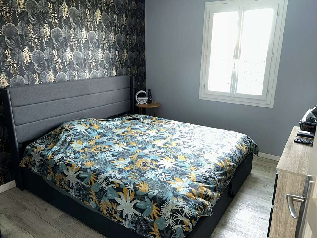 Maison à SAINT-MAURICE-LA-CLOUERE