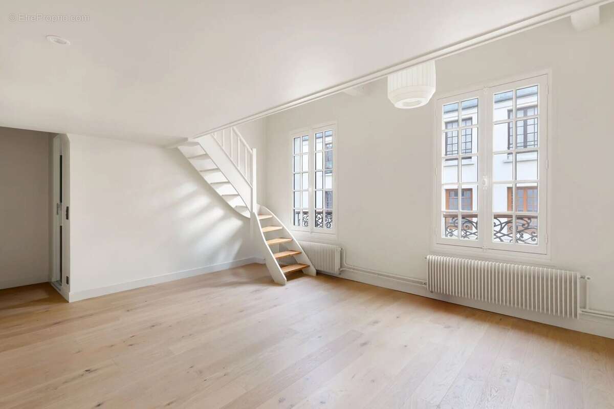 Appartement 2 pièces - rénové par architecte - photo 4
