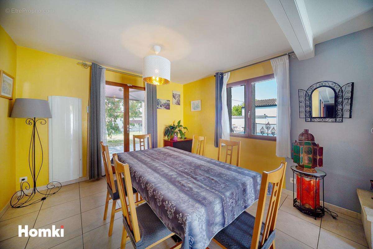 Maison/Villa T7 de 172 m2 à La Magdelaine-sur-Tarn 31340 - photo 5