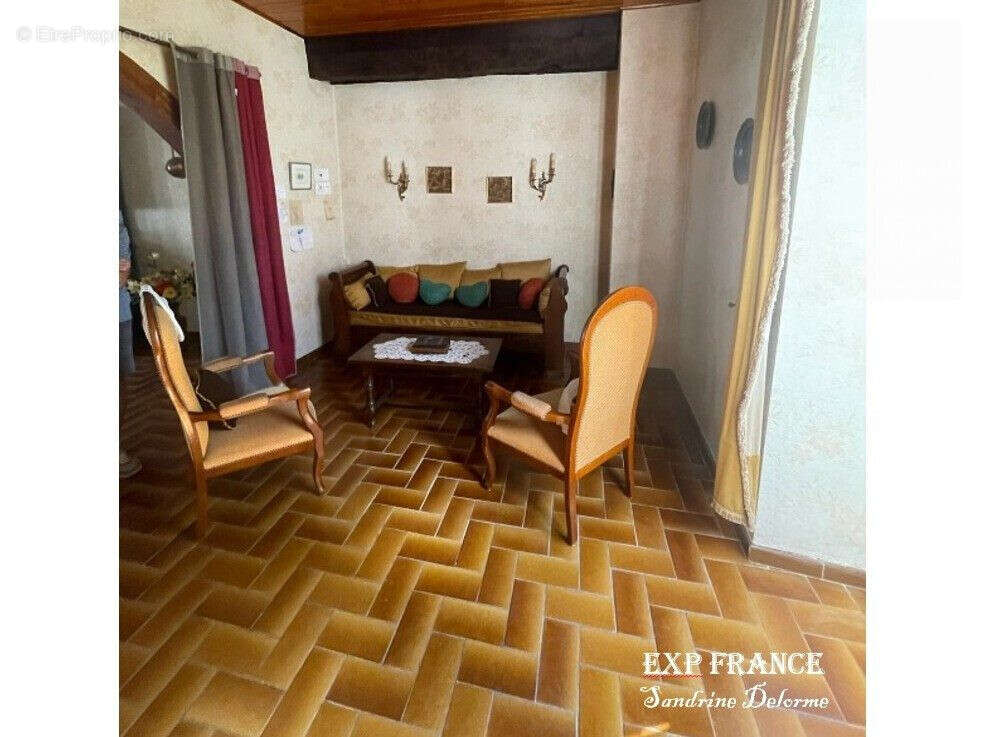 Maison 200 m² à Bagat-En-Quercy  - photo 9
