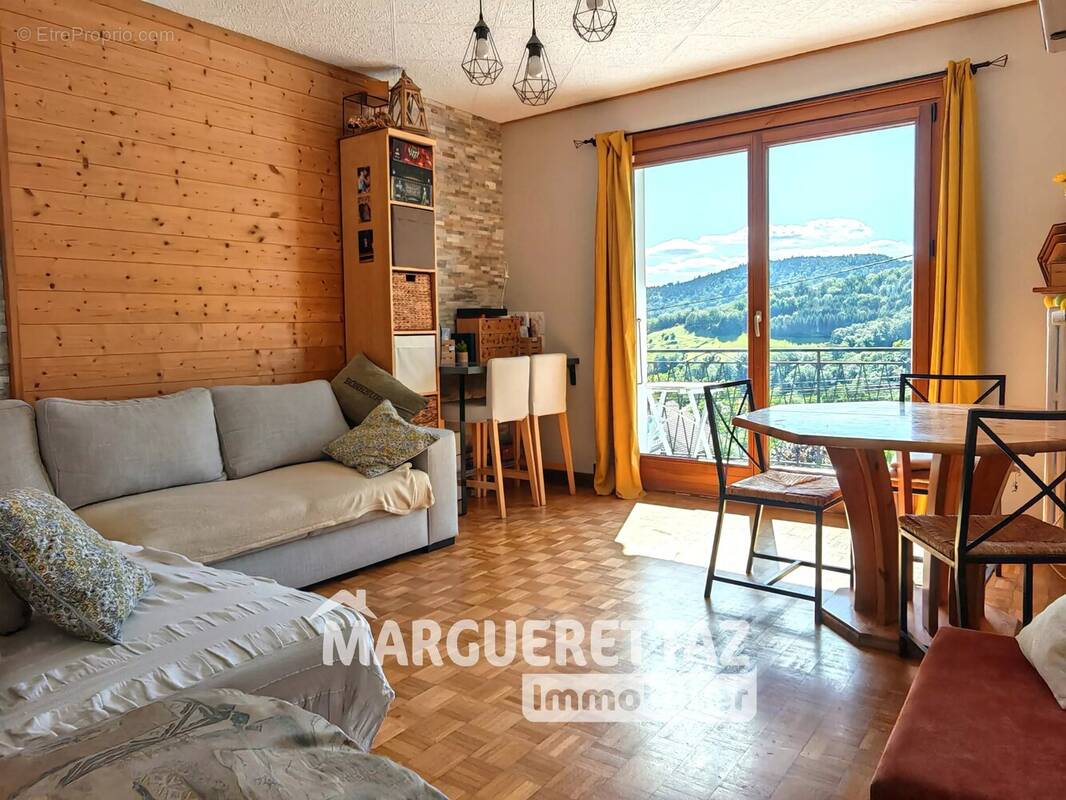 Appartement à VIUZ-EN-SALLAZ