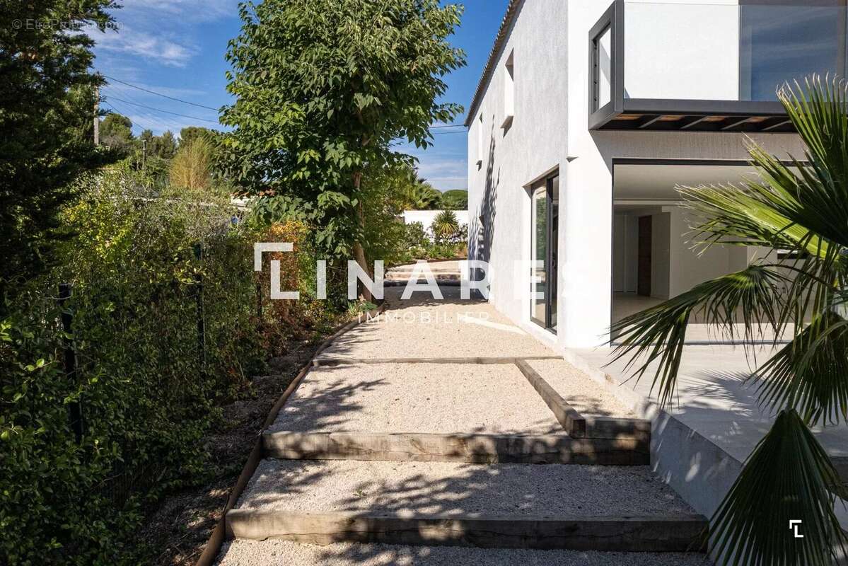 Maison à MARSEILLE-11E