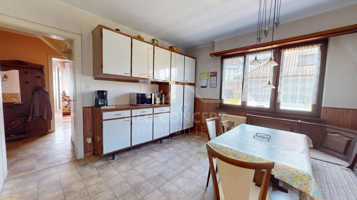 Maison à ROPPENHEIM