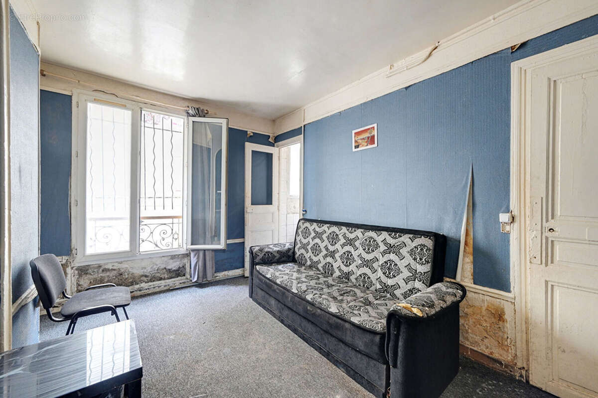 Appartement à PARIS-18E