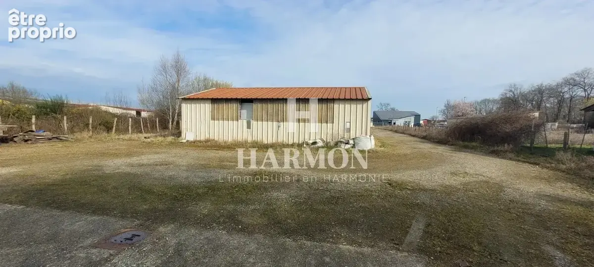Harmon à vendre :  hangar, zone artisanale de Tartas. - photo 6