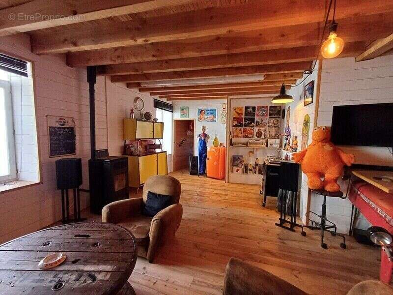 Photo 2 - Maison à BILLOM