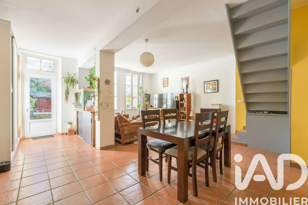 Photo 4 - Maison à SEPTEMES-LES-VALLONS