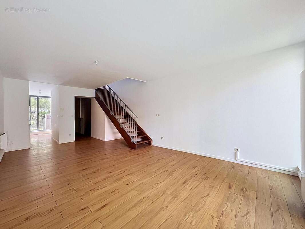   - Maison à LILLE