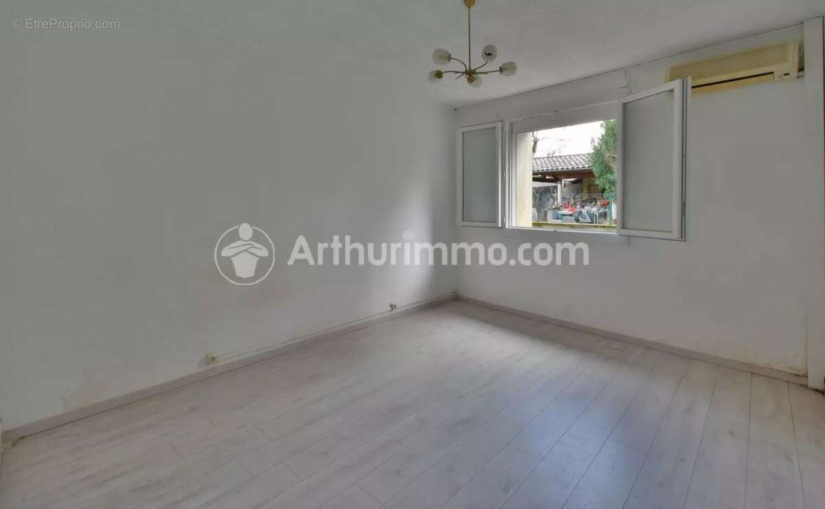 Maison à CASTELMAUROU