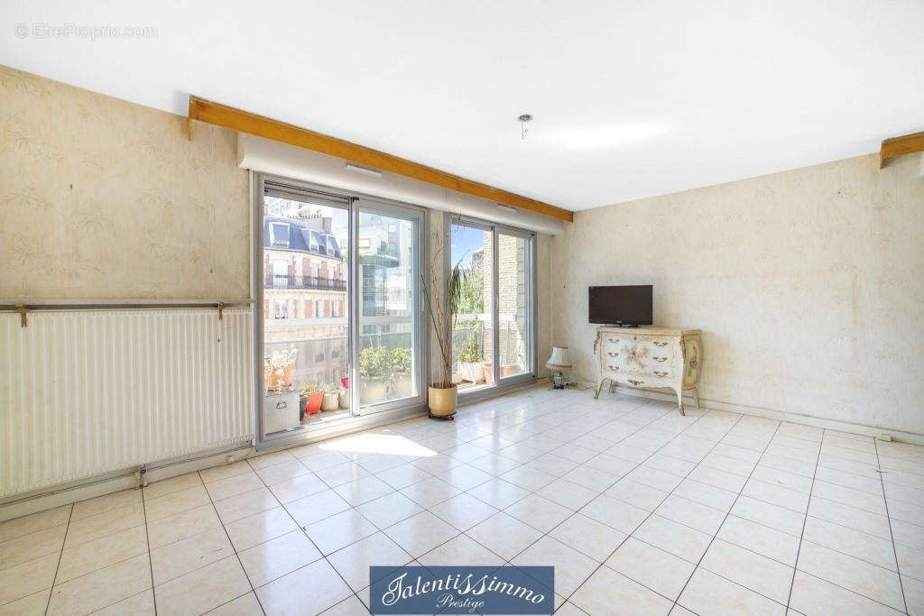 Daumesnil 4p + balcon + cave + parking - etage eleve ascenseur - photo 5