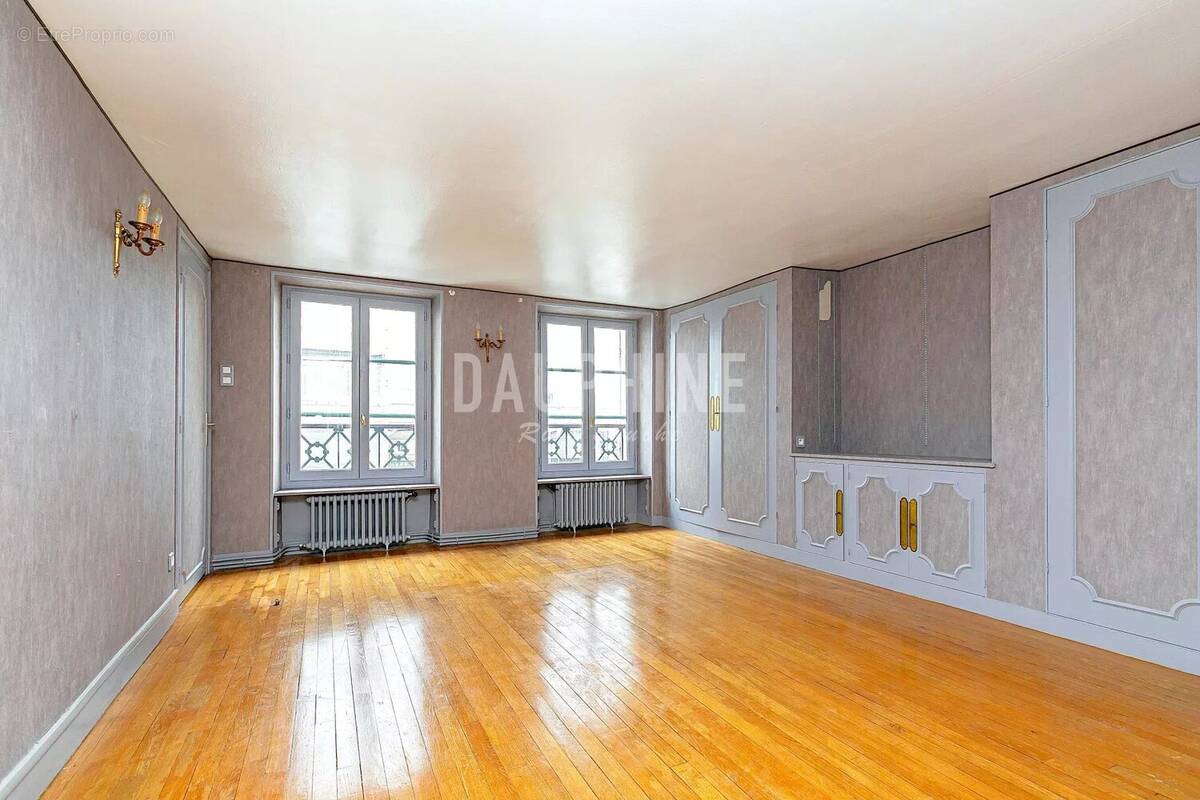 Appartement à PARIS-5E