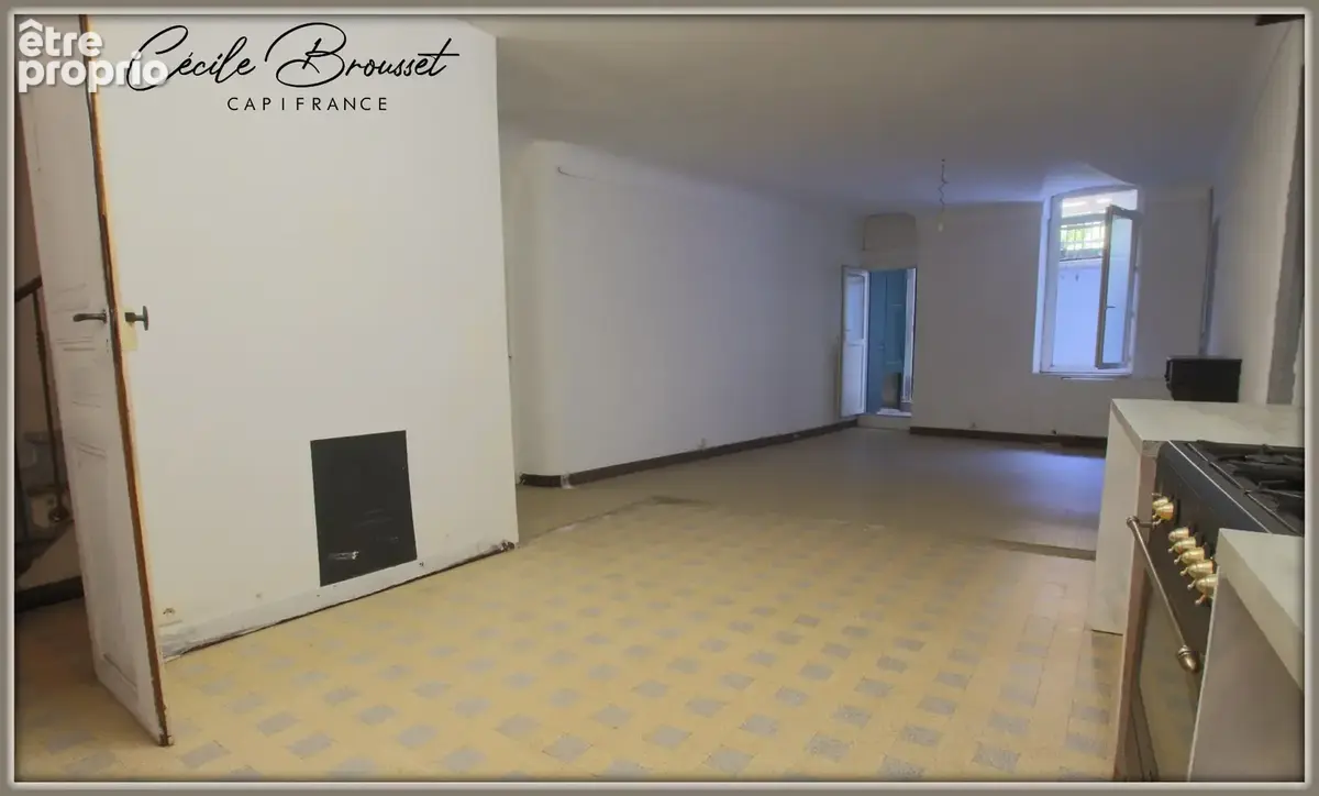 ARLES-SUR-TECH (66150) – Maison de village 5 pièces rénovée avec cour intérieure et possibilité de terrasse - photo 20