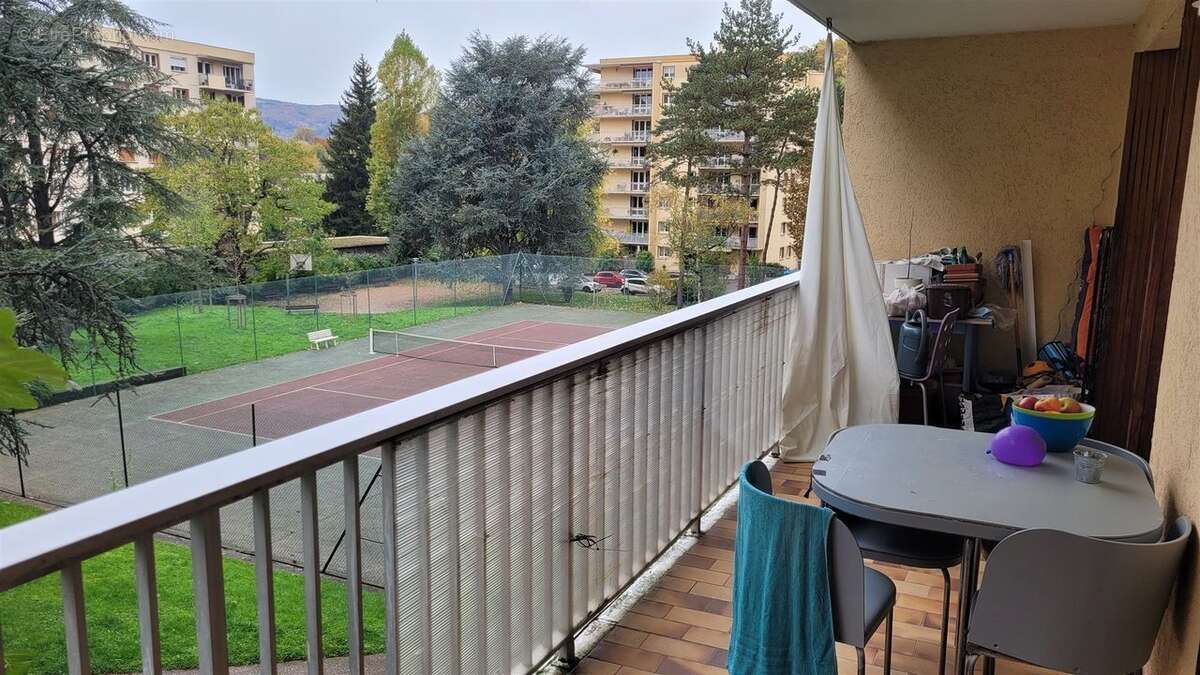 Appartement à FONTAINES-SUR-SAONE