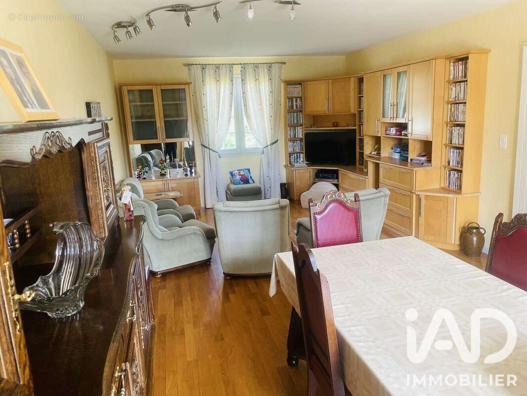 Maison 150 m² à Chabrignac  - photo 9
