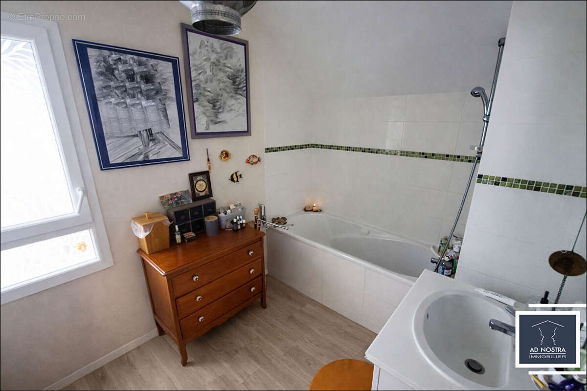 Maison à LA CHAPELLE-THOUARAULT