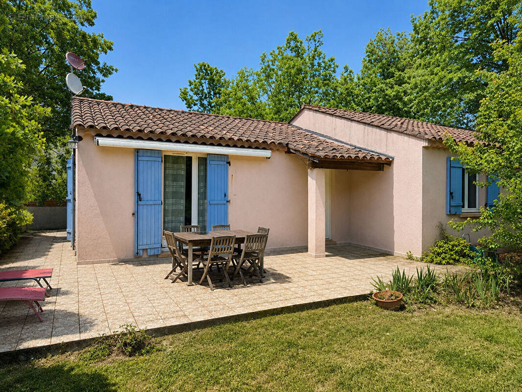 Maison 5 pièces 114 m² · à Saint-Cezaire-sur-Siagne · 114 m² · 399 000 €