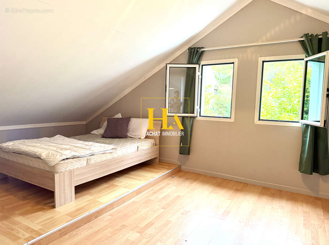 Maison à LES AVIRONS