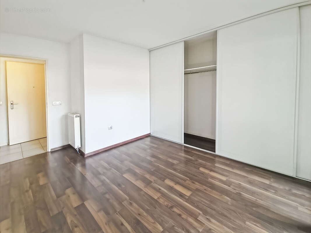 Appartement à VILLENAVE-D'ORNON