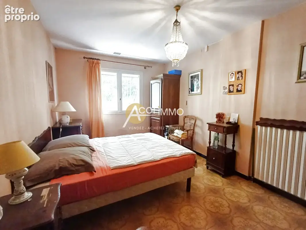 Toulon   une propriété 5 chambres sur  plus de 10 000m2 de terrain - photo 30