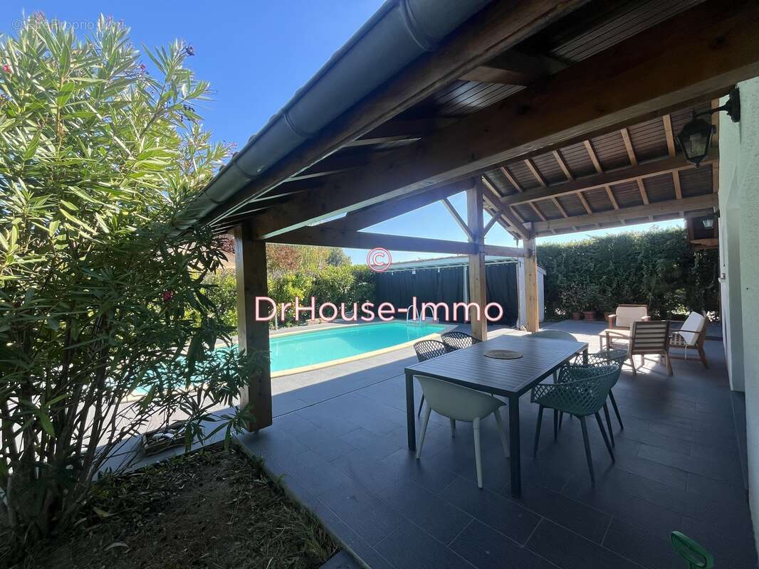 Maison à SAINT-LOUBES