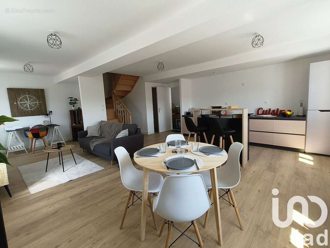 Photo 2 - Appartement à SAINT-LAURENT-DE-CHAMOUSSET