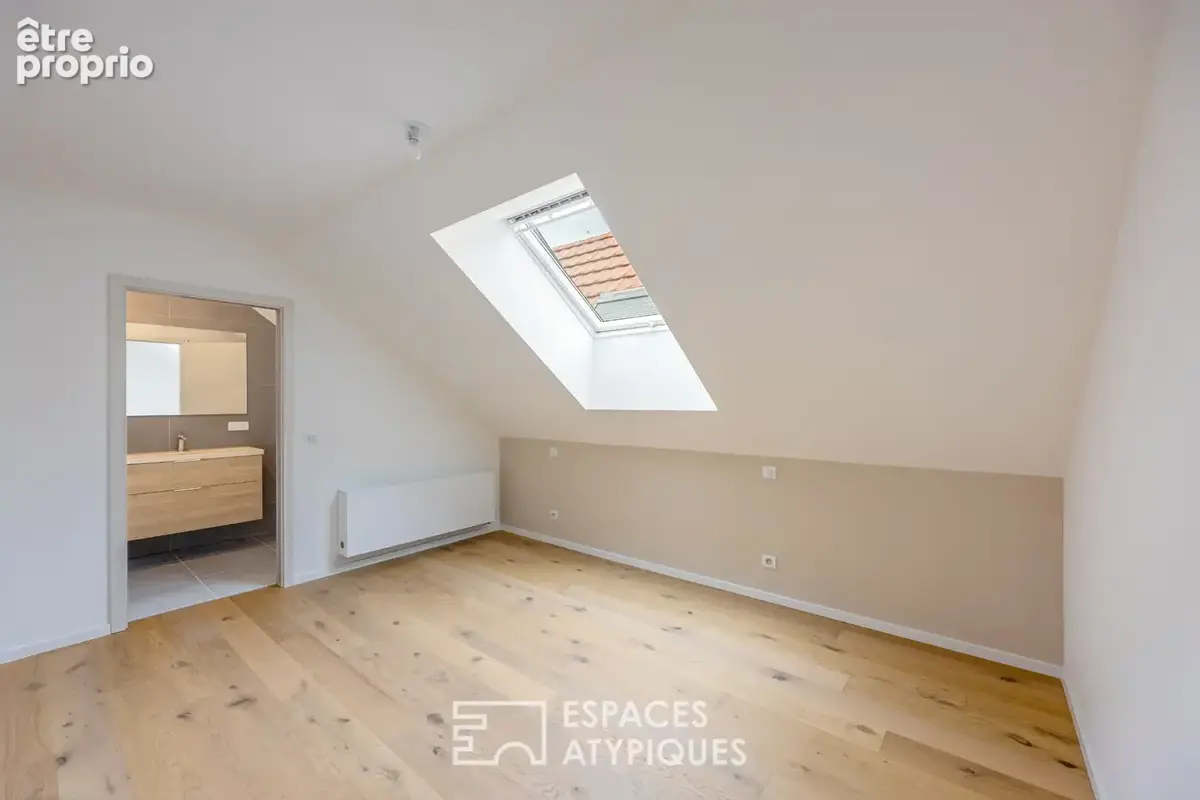 Loft contemporain en duplex et sa terrasse dans une ancienne friche industrielle - photo 9