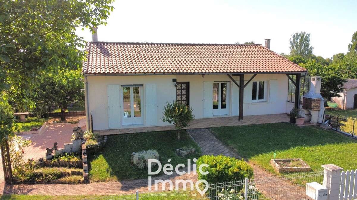 Maison à VILLEFAGNAN