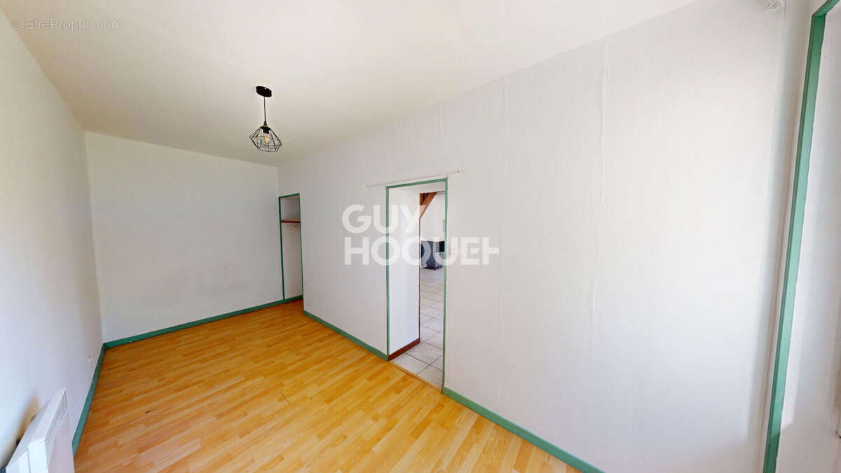 Maison Gurgy 4 pièce(s) - photo 4
