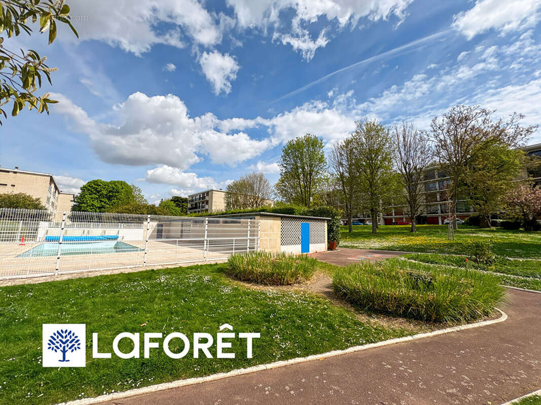 Appartement à SAINT-MICHEL-SUR-ORGE