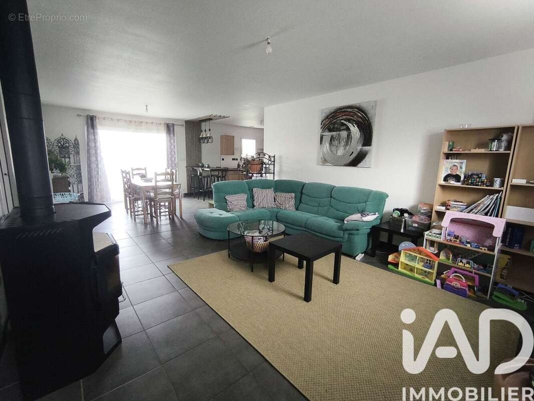 Photo 2 - Maison à LE CHAMP-SAINT-PERE