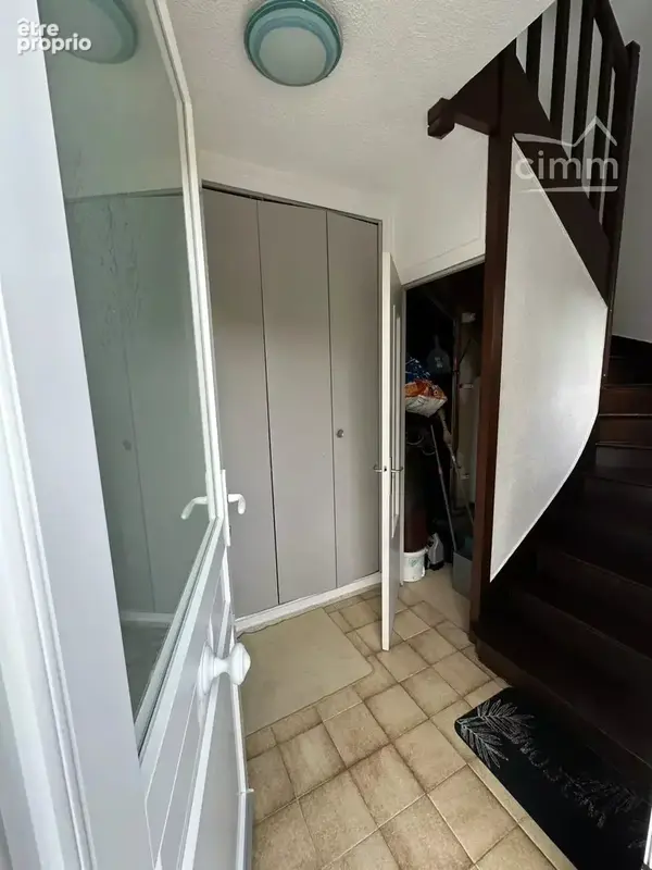 Varreddes – ensemble immobilier de 157 m² environ – 2 logements possibles – 2 box - photo 4