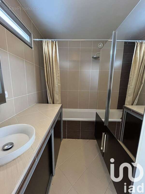 Photo 5 - Appartement à PIERREFITTE-SUR-SEINE