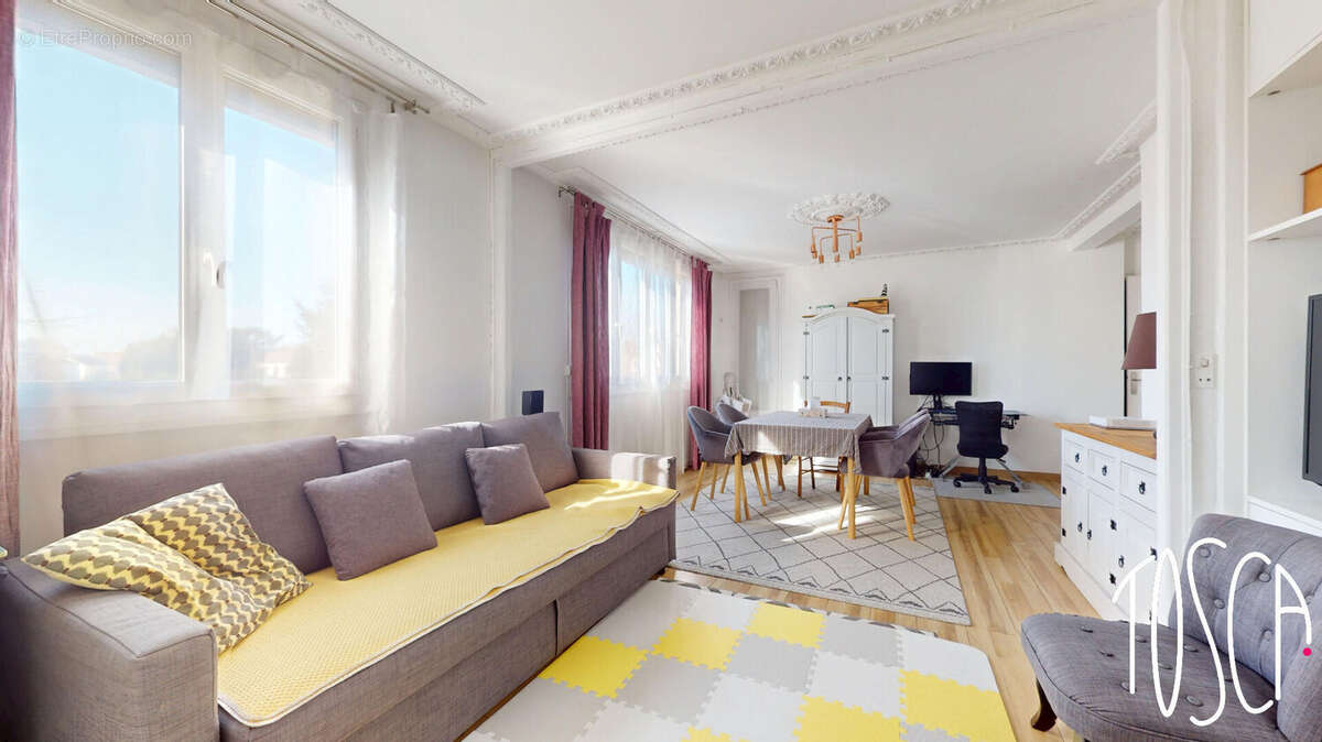 Appartement à THIAIS