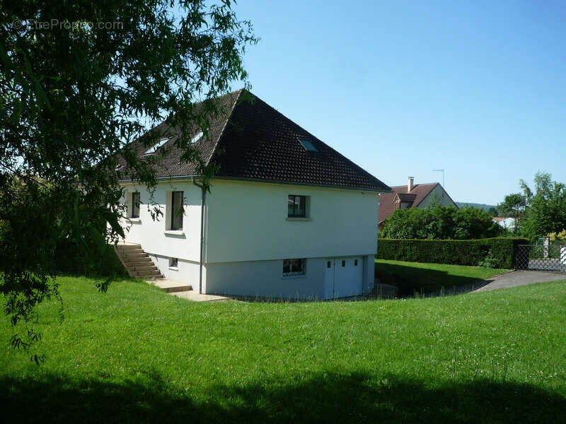 Maison à BRASLES