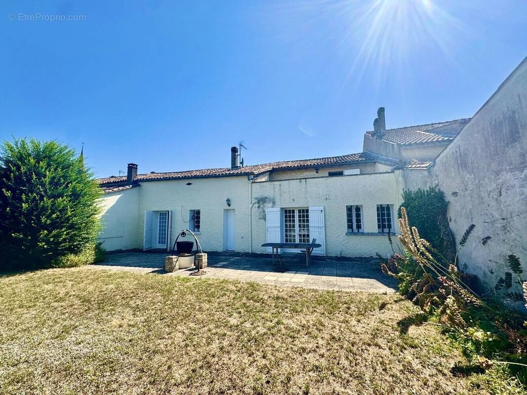 Maison à SAUSSIGNAC