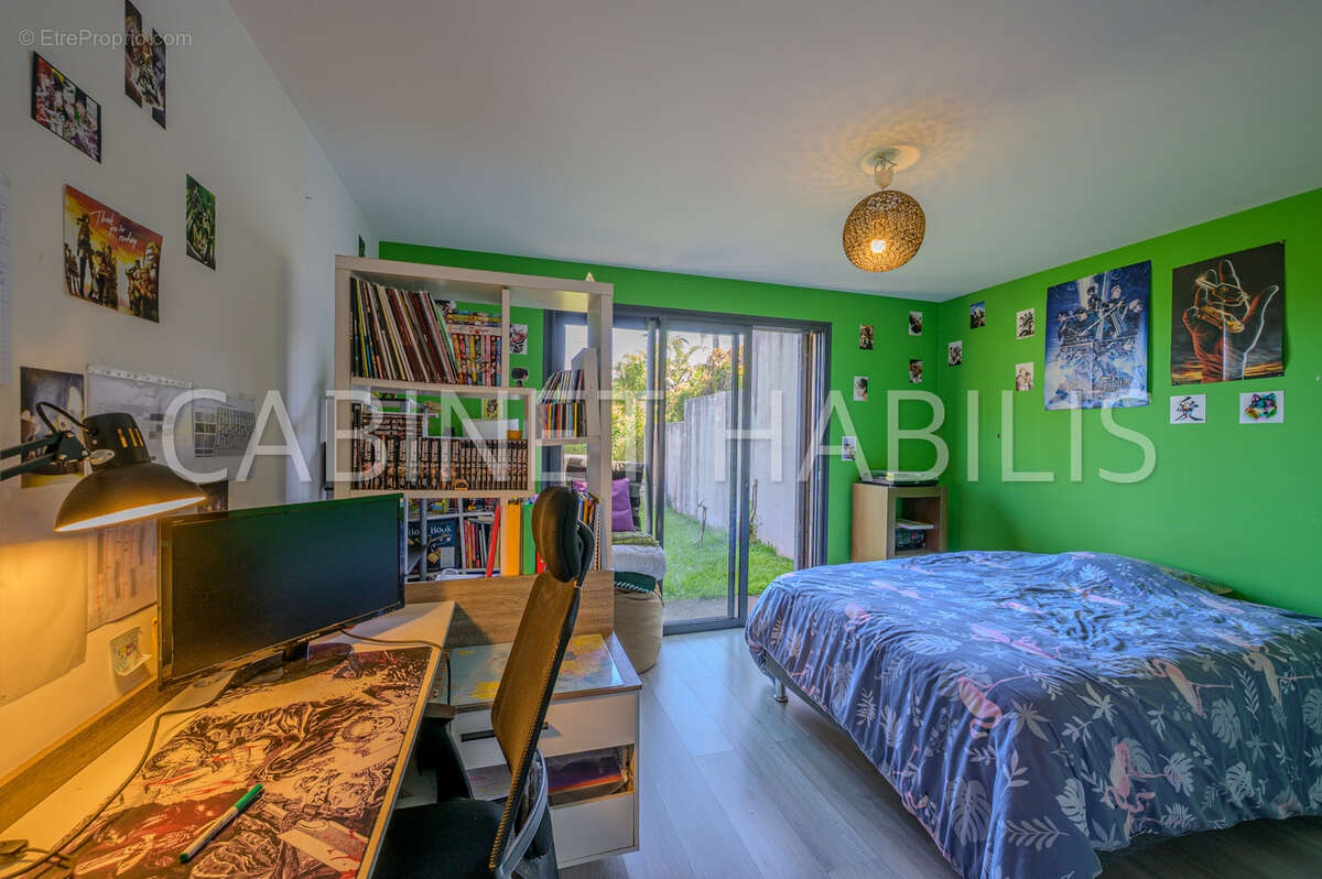 A vendre - villa de t6  de 248 m2 environ - le tampon - 728 000 € - photo 5