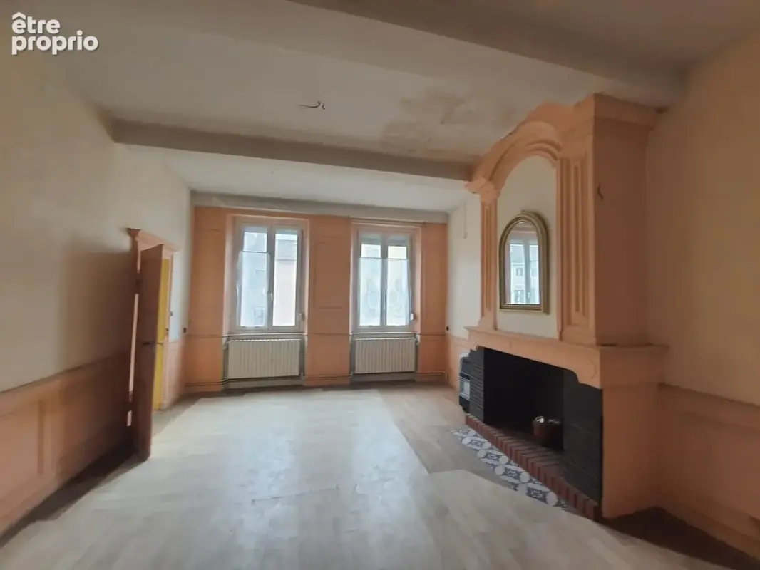 Dpt Vosges (88), à vendre RAMBERVILLERS immeuble T15 de 280 m2 à rénover en 5 ou 6 appartements avec cour - photo 5
