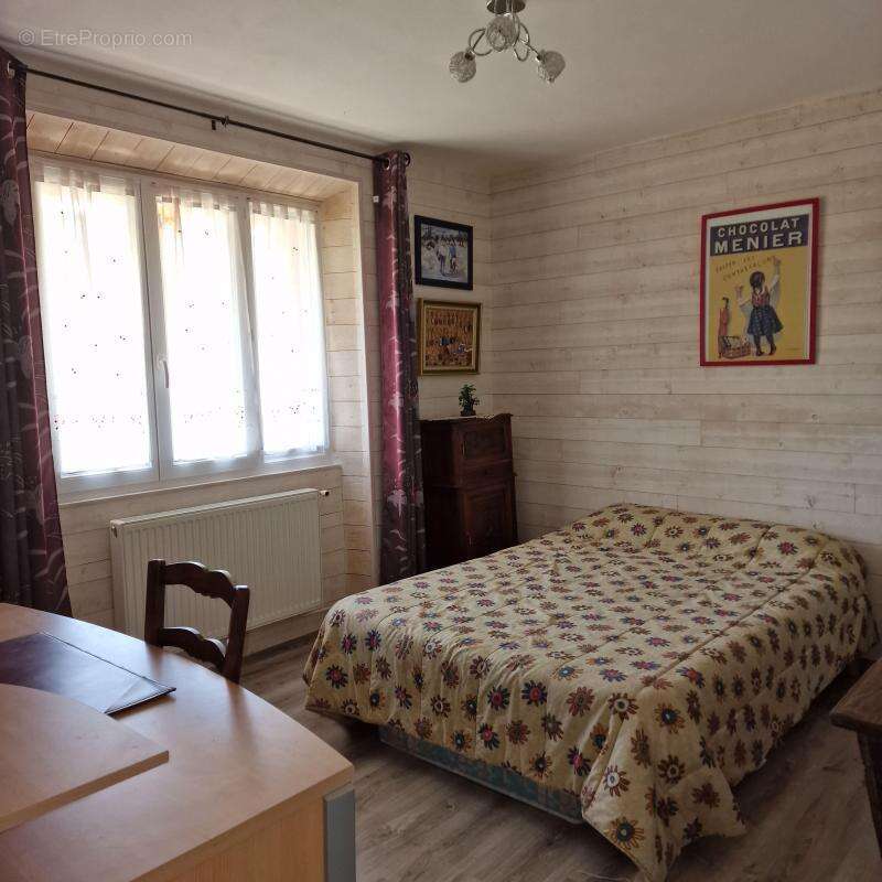 Maison à SAINT-AUBAN-SUR-L&#039;OUVEZE