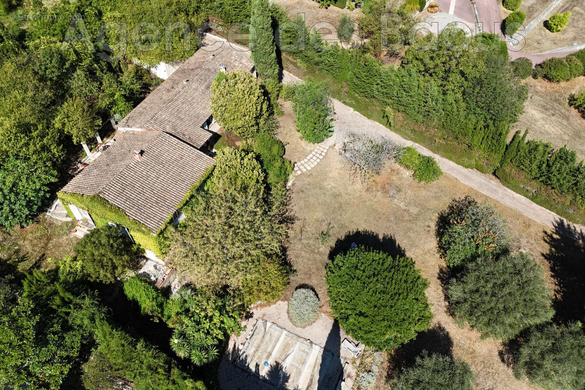 Maison à SAINT-JEANNET