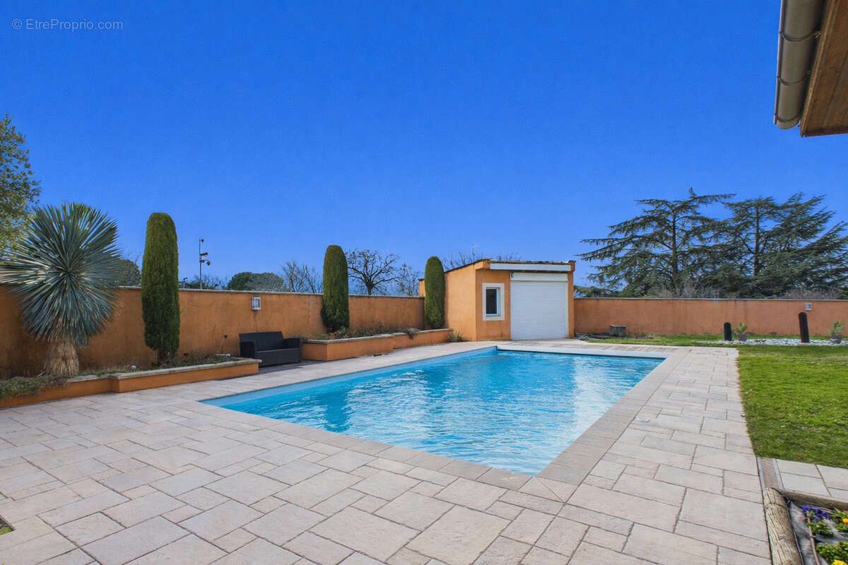 Maison à BOURG-LES-VALENCE