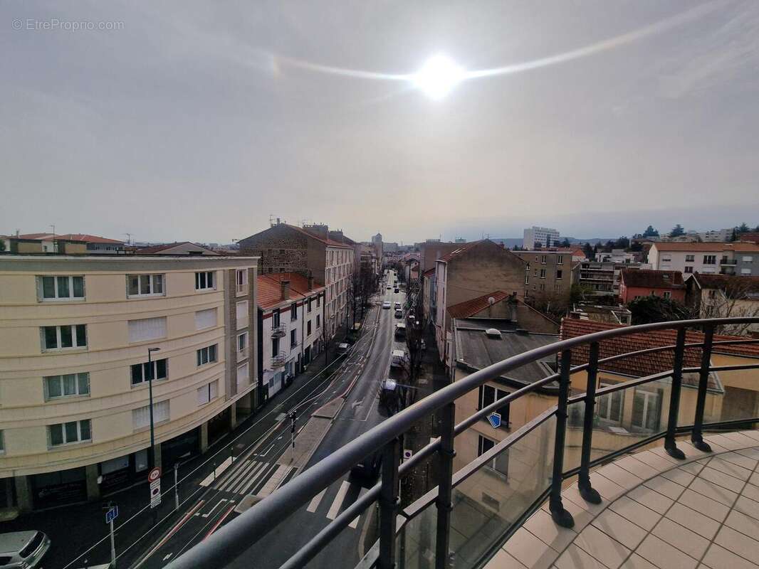 Photo 2 - Appartement à CLERMONT-FERRAND