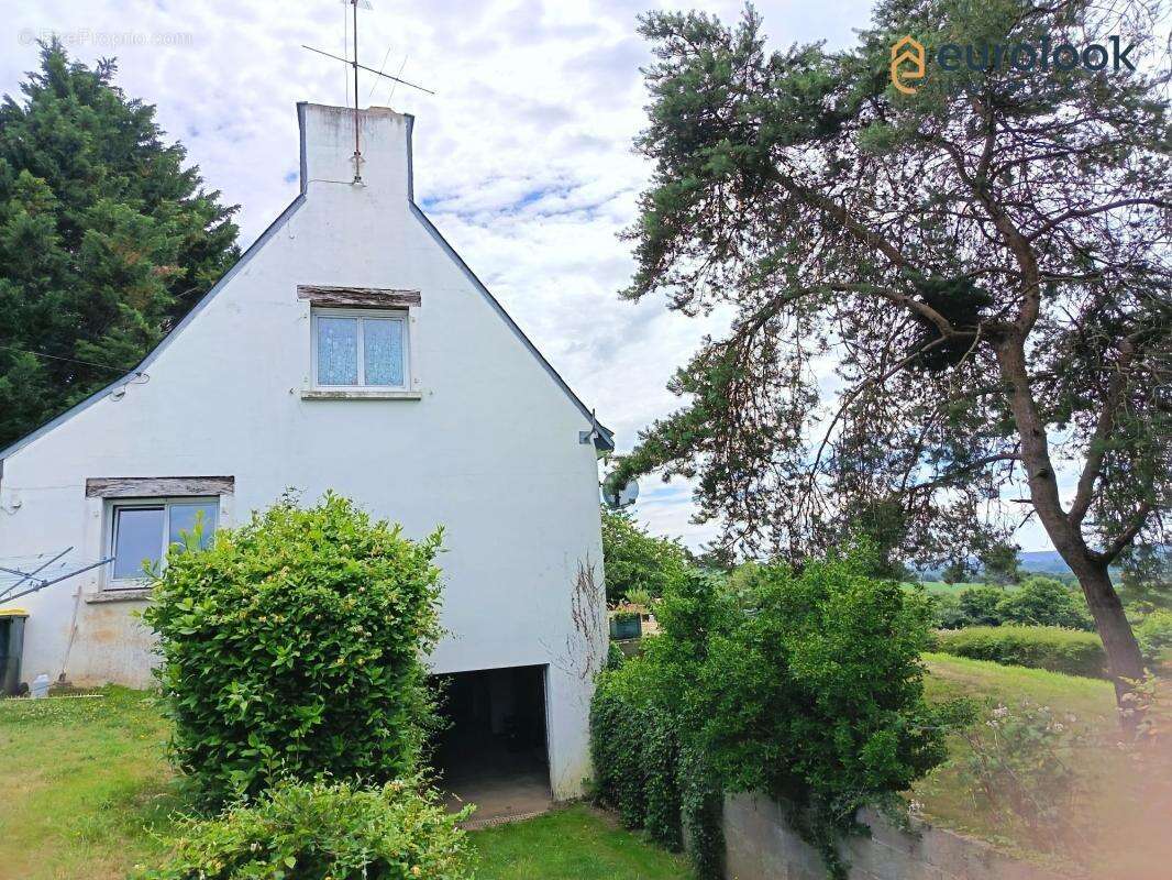 T4 96 m² sur sous-sol - photo 13