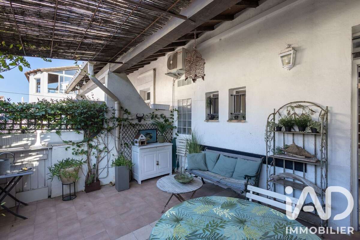 Appartement 35 m² à Saintes-Maries-De-La-Mer  - photo 4
