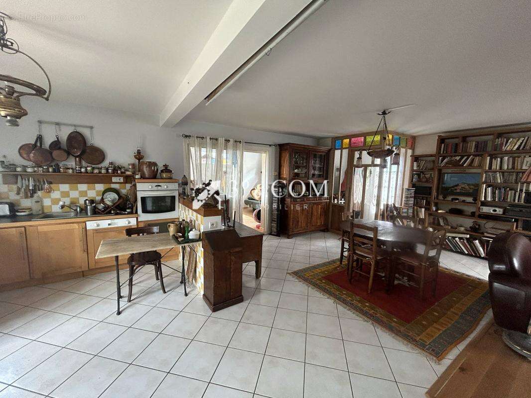 Maison à LA TURBALLE