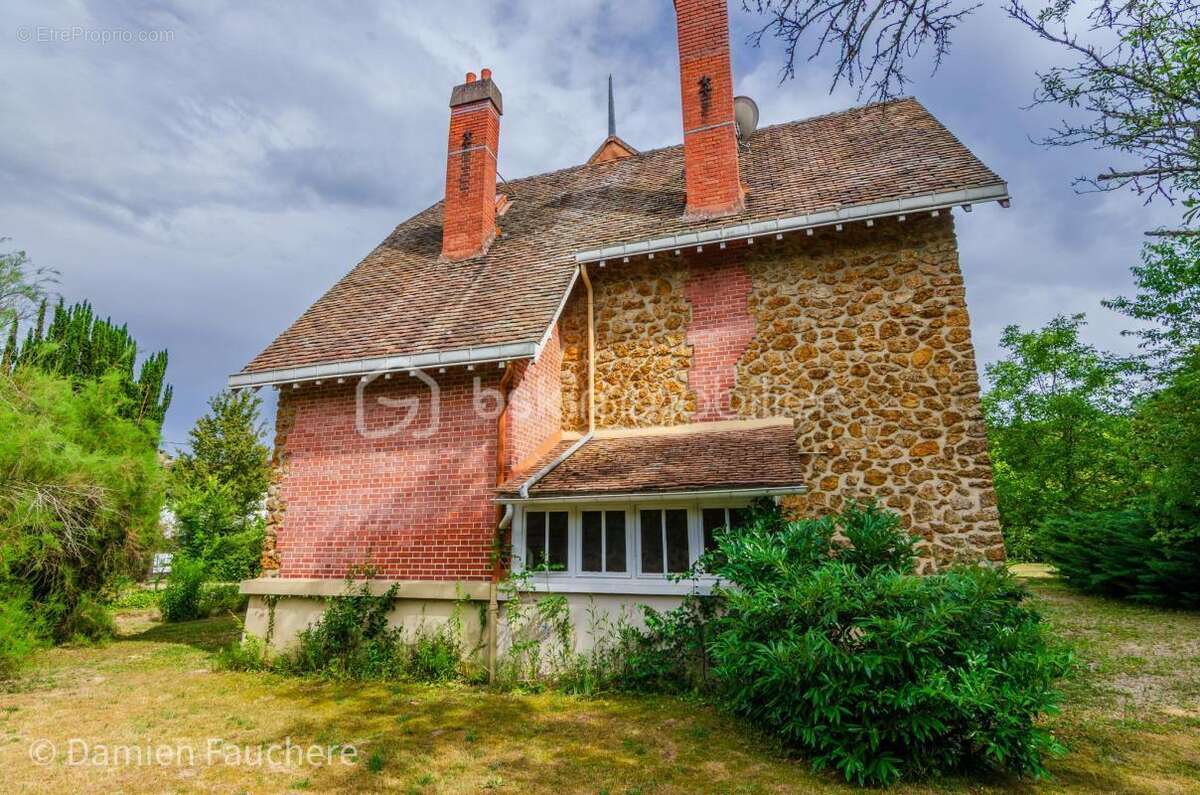 Élégante Demeure d'Architecte (1927) dans parc arboré de 1 785 m² - photo 26