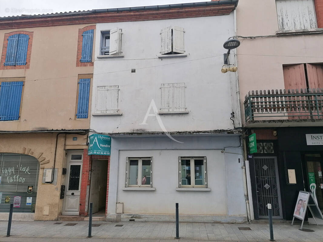 Appartement à CARMAUX