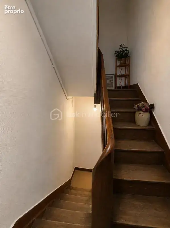 Maison 106 m² à Thiers  - photo 18